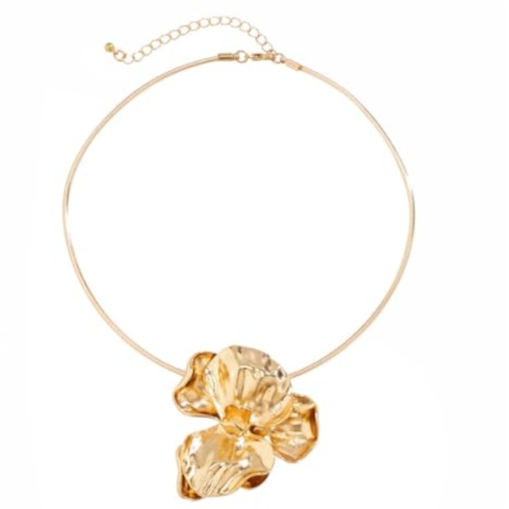 ZARA Gold Flower Charm Necklace